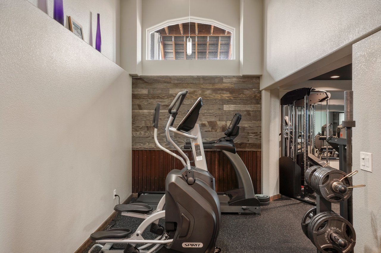 7674 Paleo Way