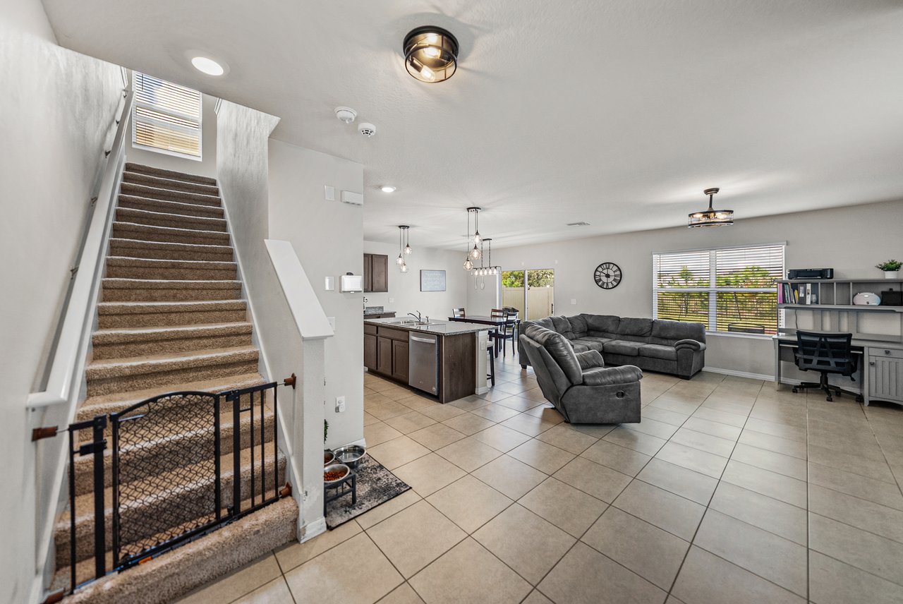 10951 PENNY GALE LOOP