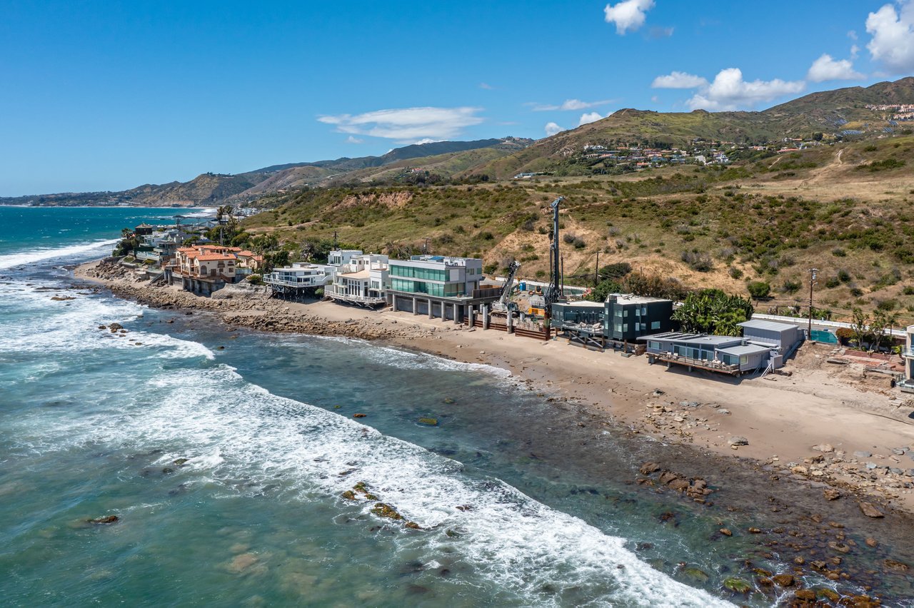 24236 Malibu Rd