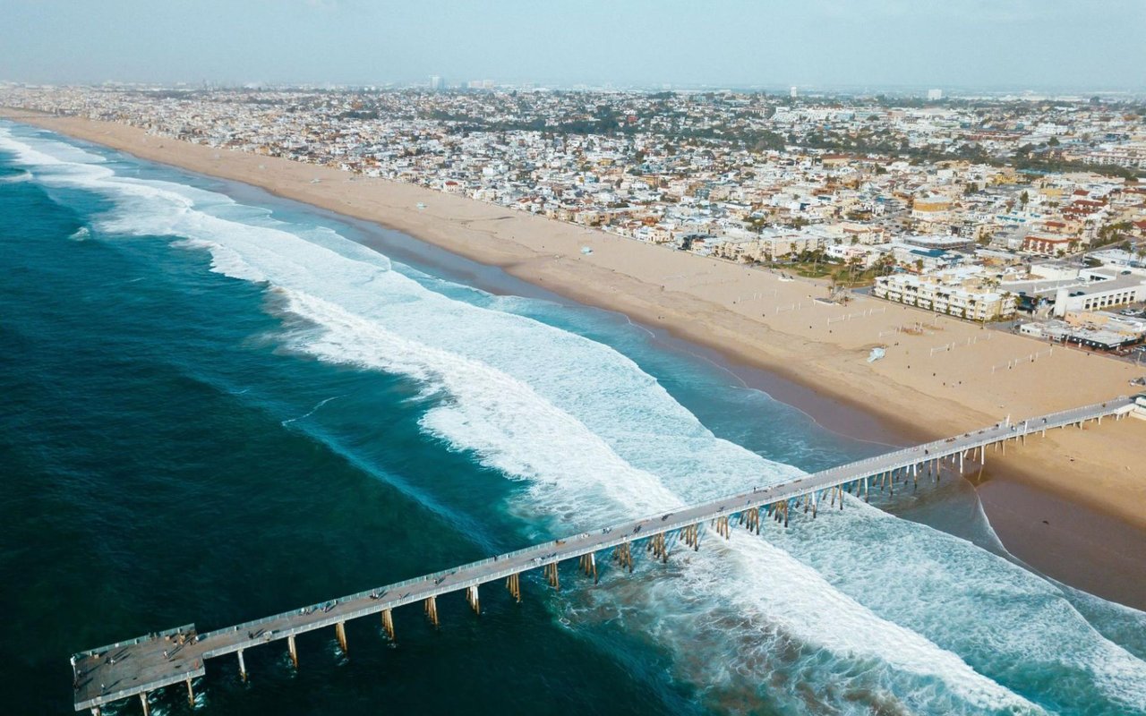 12 Best Places to Shop in Hermosa Beach, CA