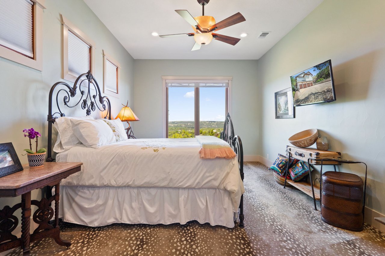 9200 Stallion Drive