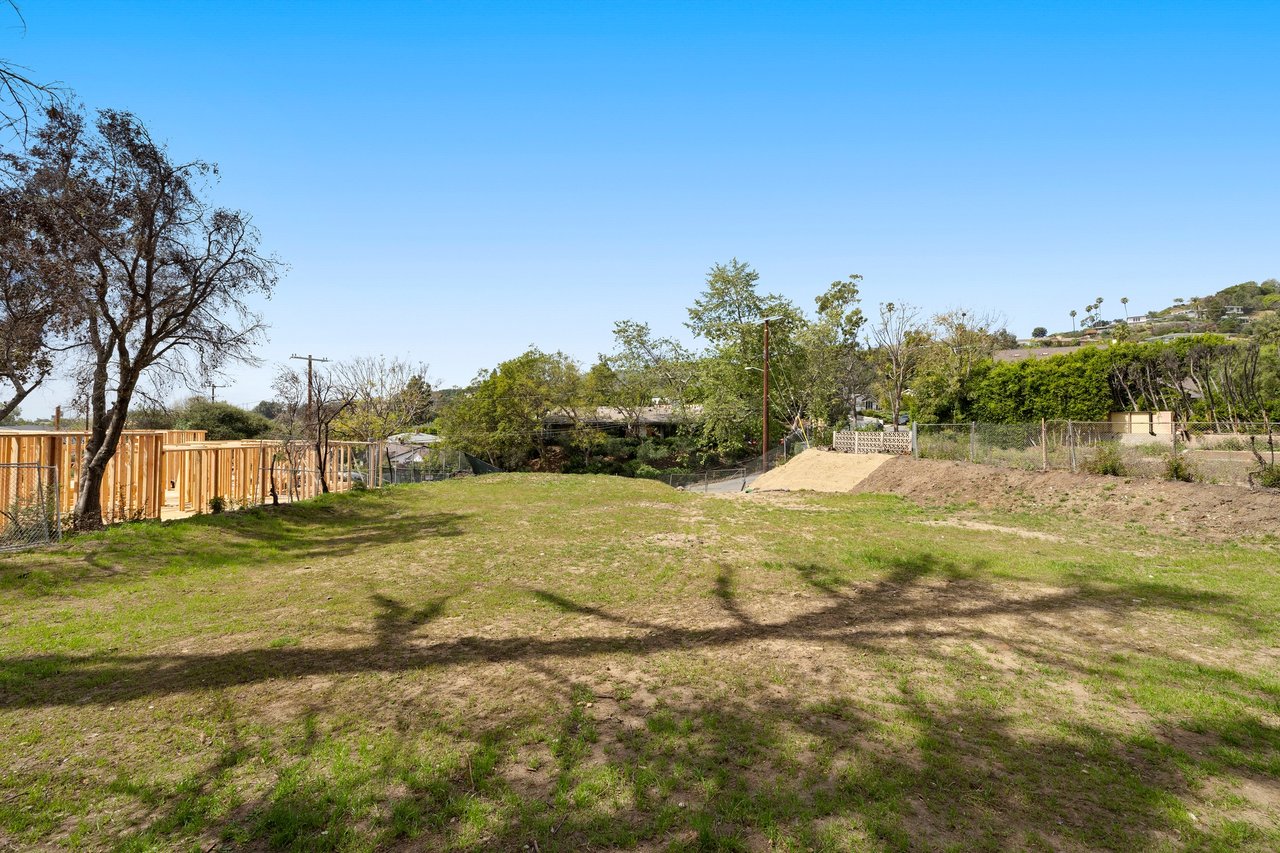 Pacific Palisades Buildable Lot