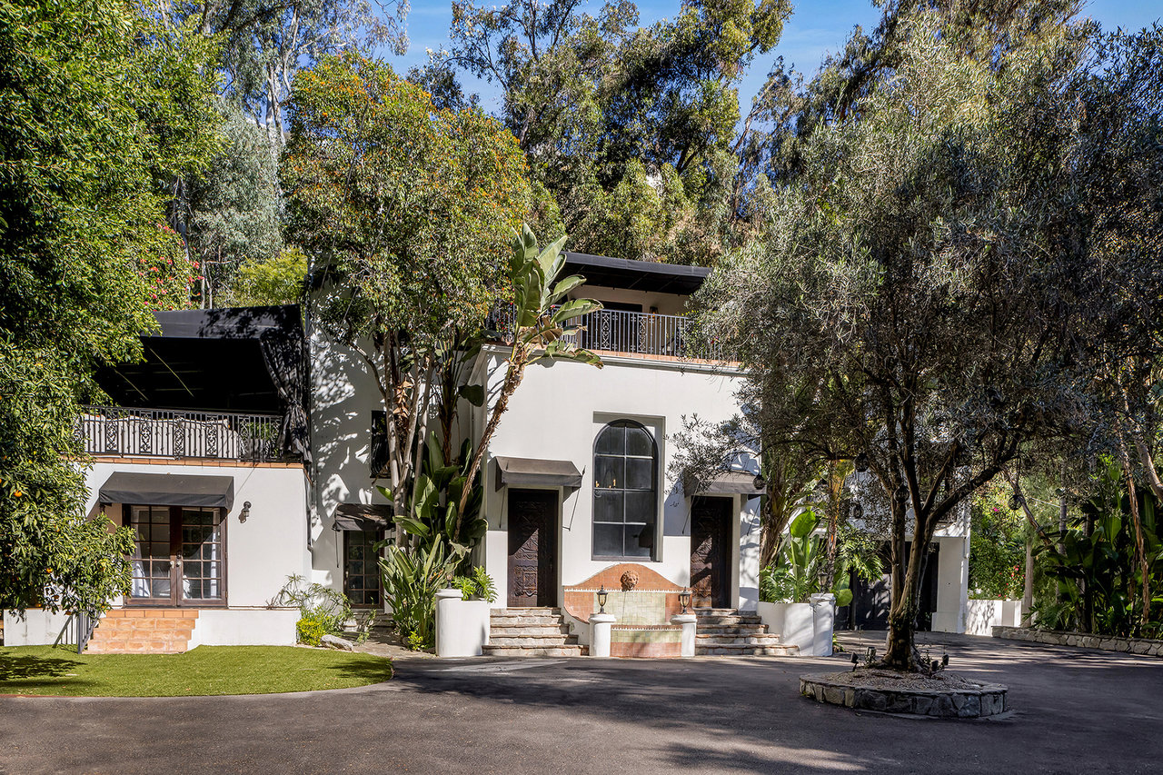 1930 Laurel Canyon Blvd, Hollywood Hills