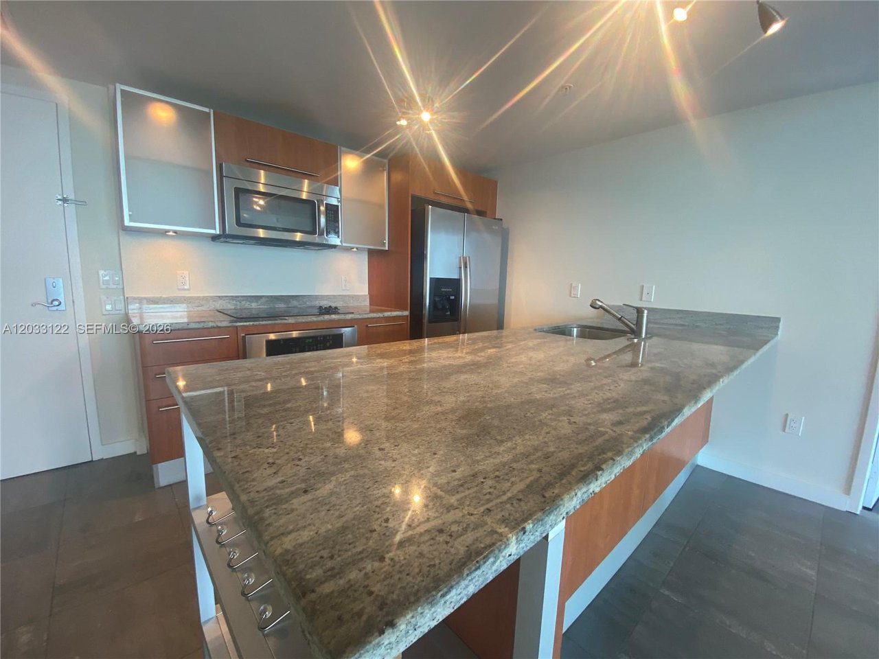 185 SW 7th Street #4206 Miami, FL 33130