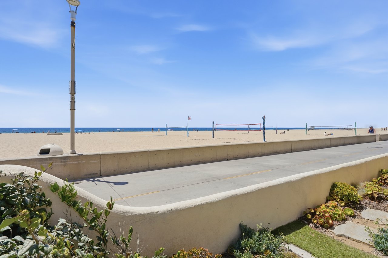1602 The Strand (Entire Property)