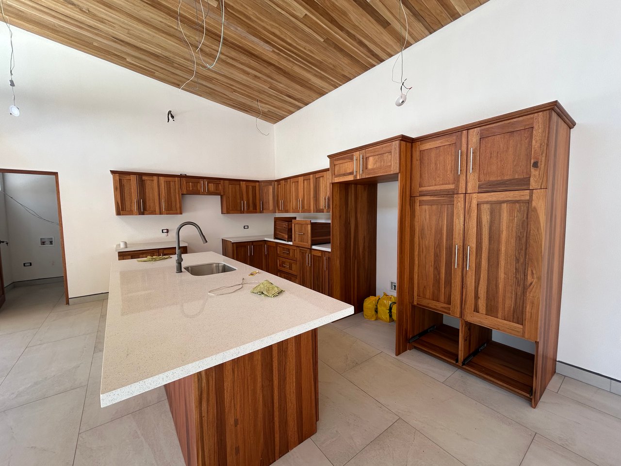 Modern Homes for Sale in Ojochal – El Tucán Paradise | Gated Community Costa Rica