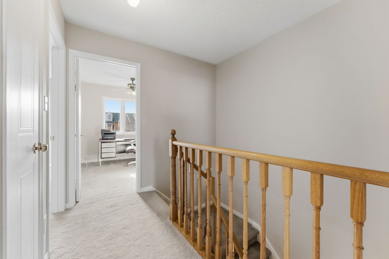 819 Village Green Blvd 27