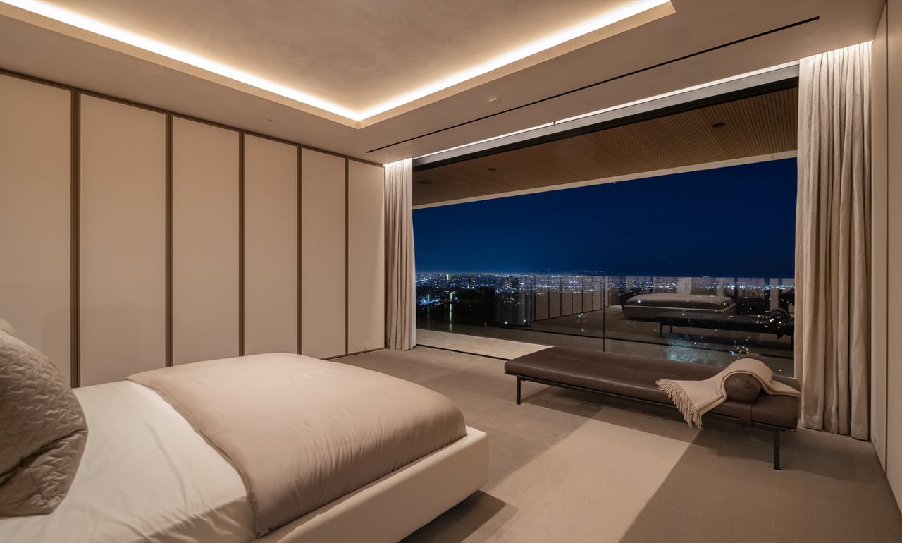 684 Firth Ave, Brentwood