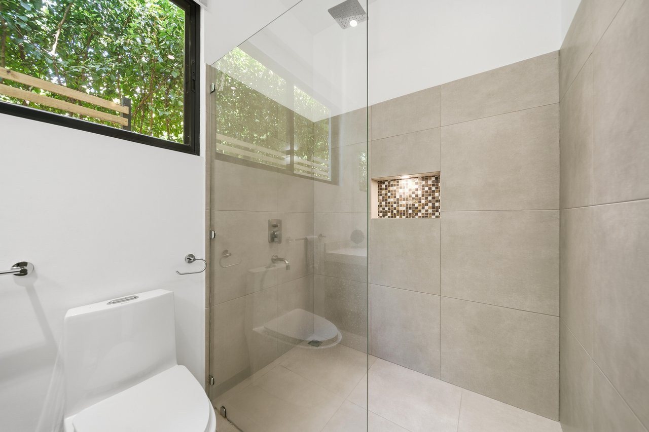 Casa Oasis | Modern Tropical Living Minutes from Tamarindo