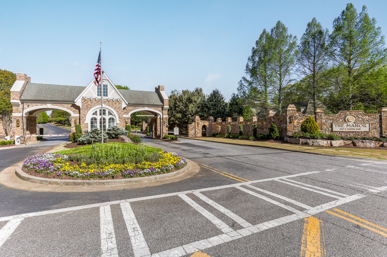 The Manor Golf & Country Club