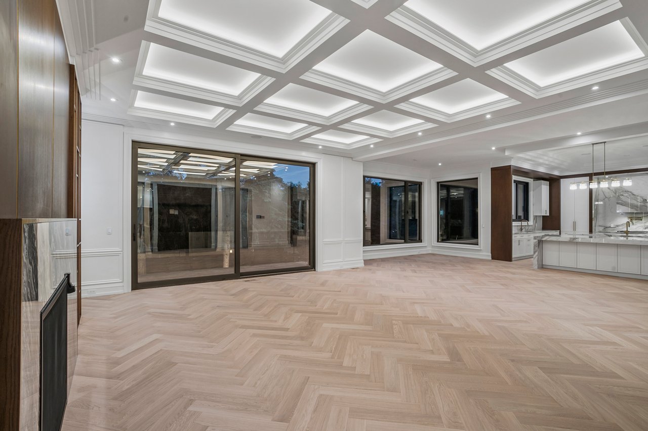 Architecturally Iconic Estate