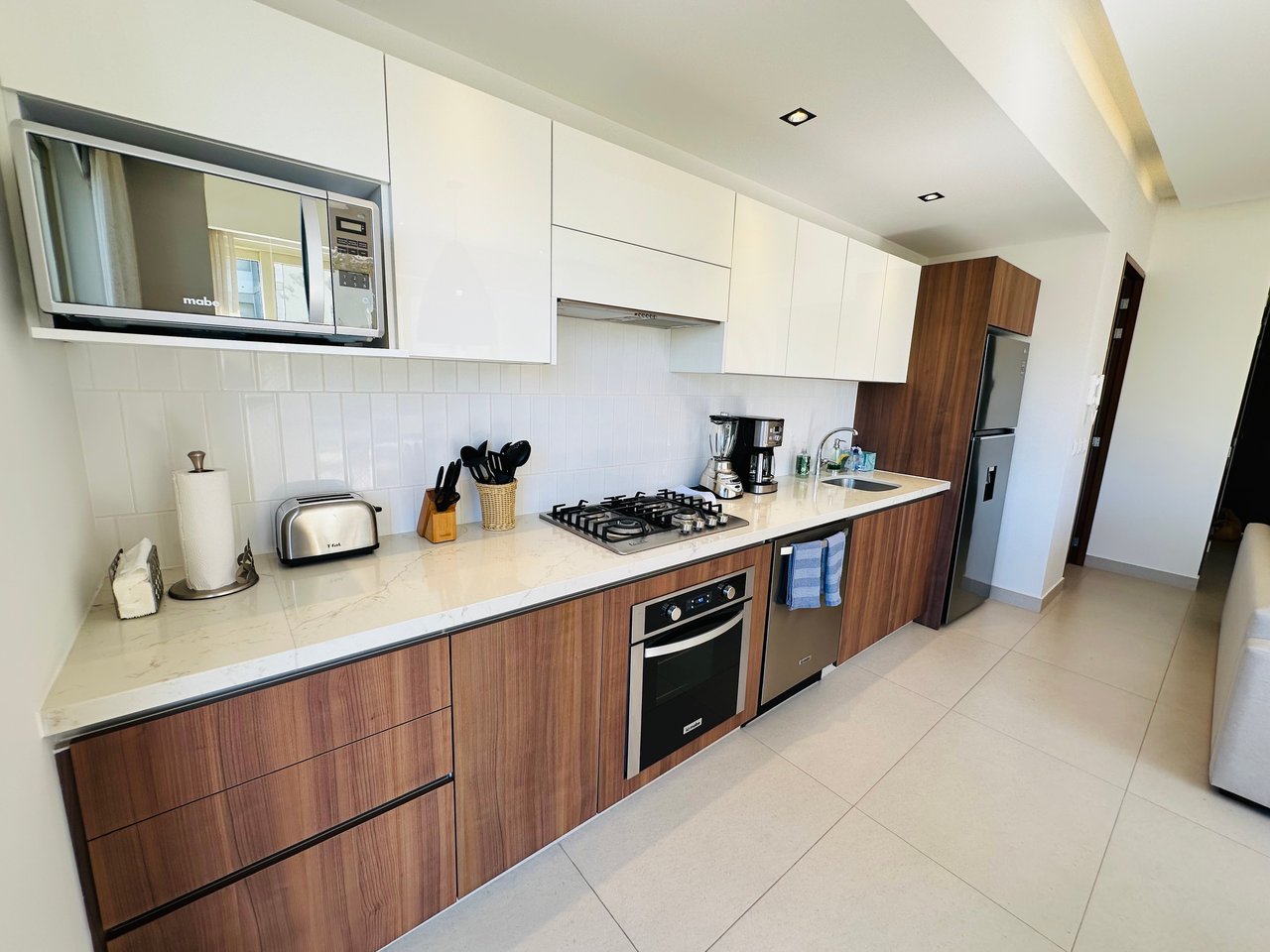 🌊 FOR RENT - Pavilion - 2 Bed Ocean Views - Check-In to the Extraoardinary!