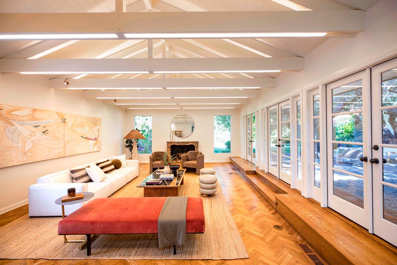 1296 Capri Dr, Pacific Palisades