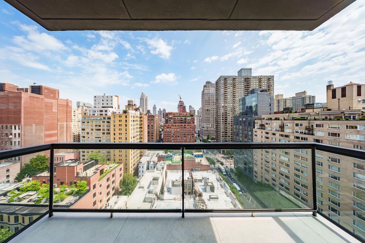 266 East 78th Street, Apt 11