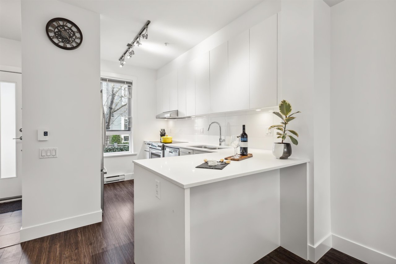 46-6868 Burlington Ave