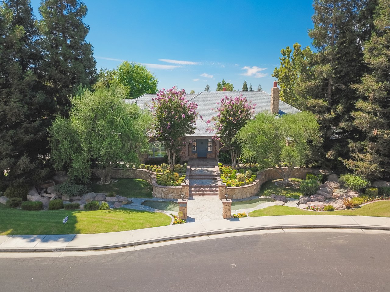 10606 Rycroft