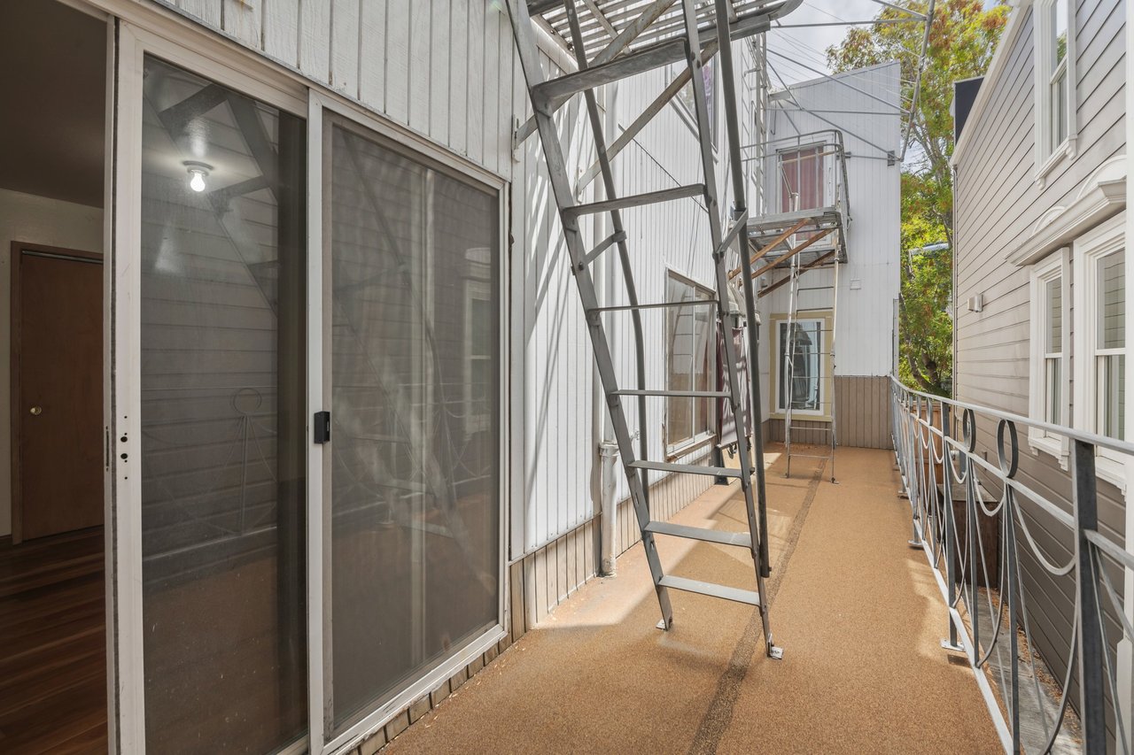 5 Unit Apartment Building | Liberty Hill
