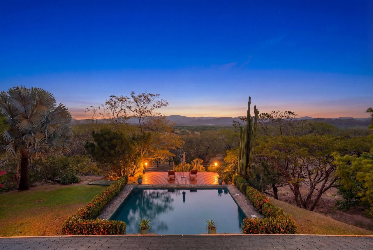 243 Hectares - Large Acreage - Costa Rica Investment Land. 