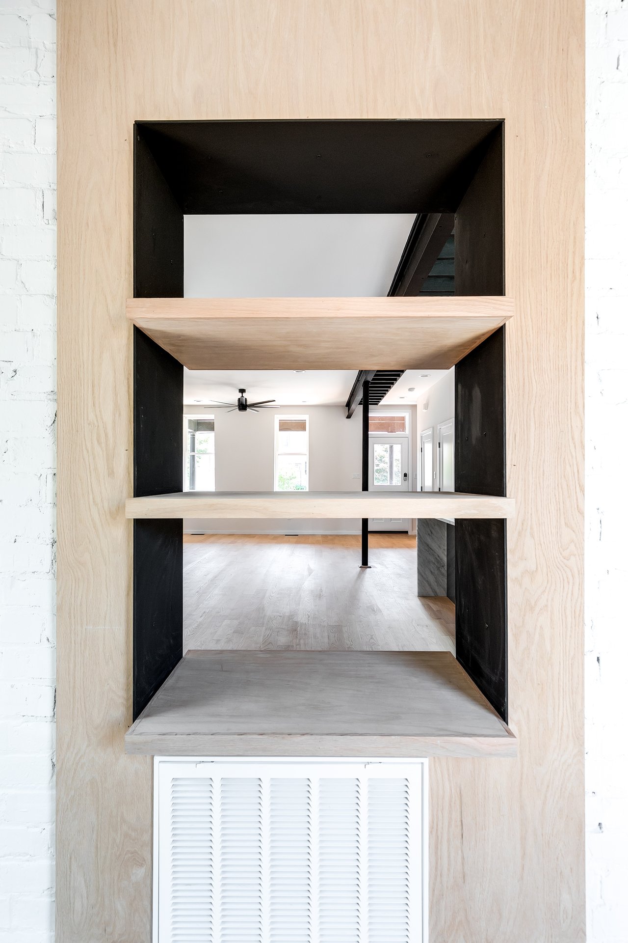 4 N Robinson (Fan House)