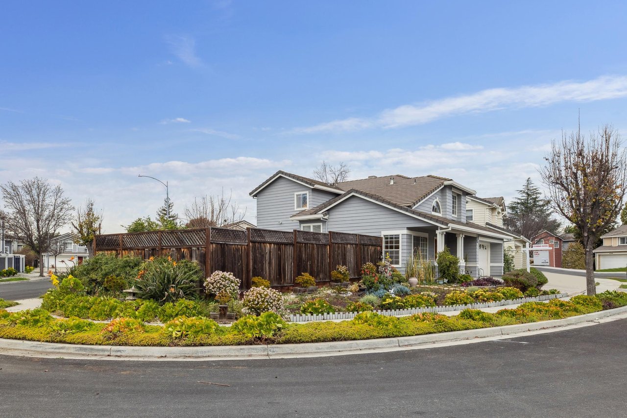 1468 Leaftree Circle