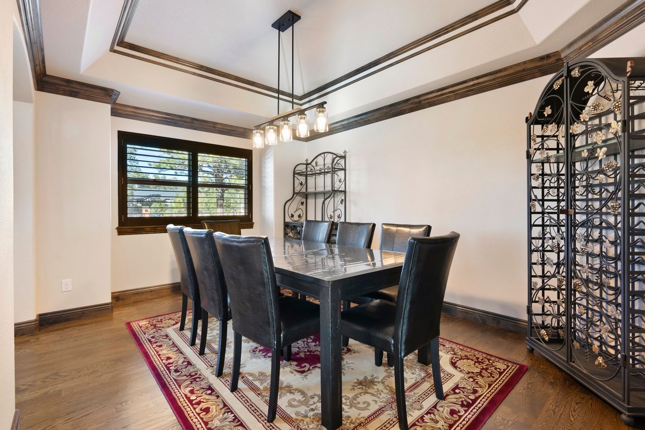 17576 Cabin Hill Lane