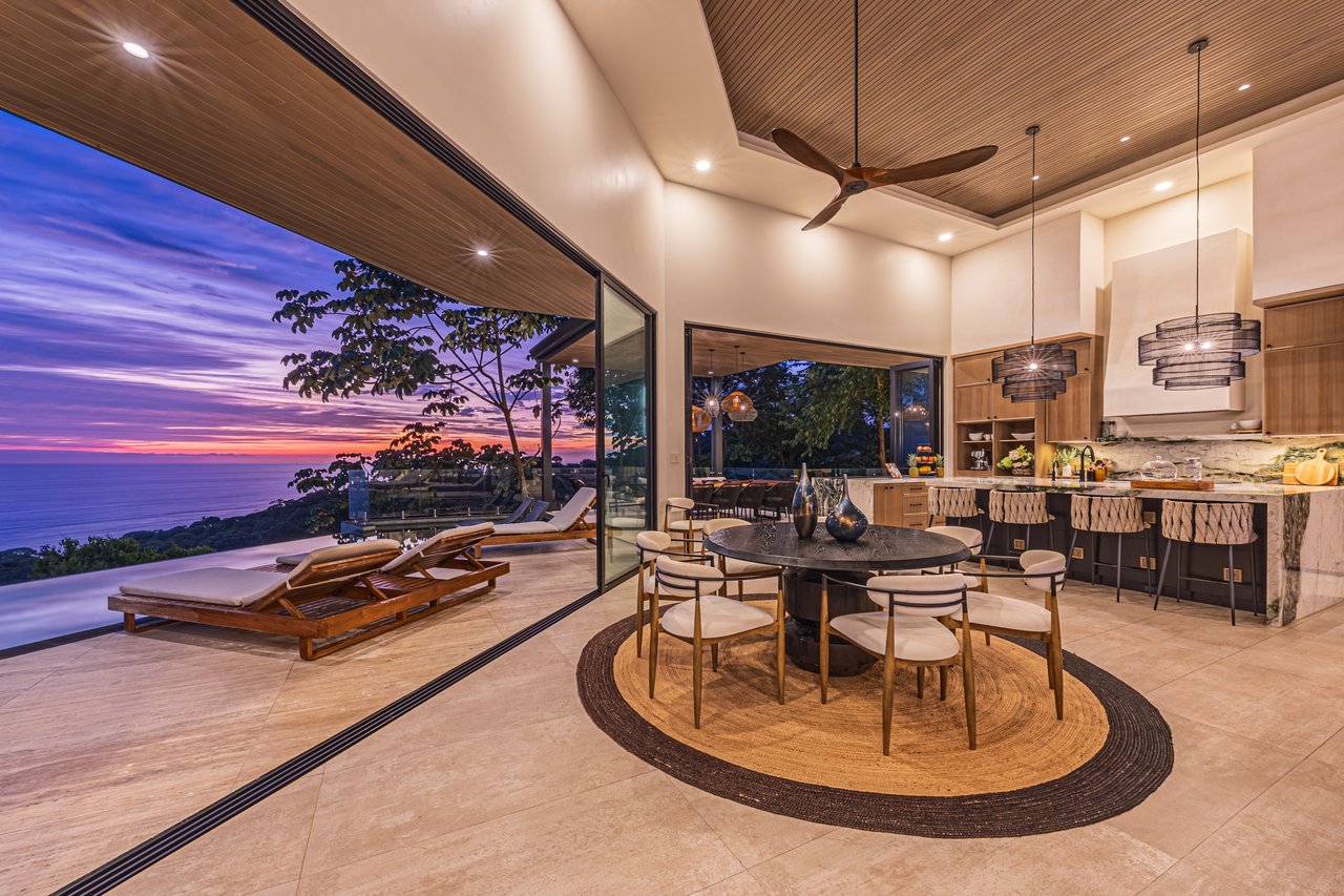 Luxury Estate in Escaleras - Incredible Ocean Views 5.5 Acres