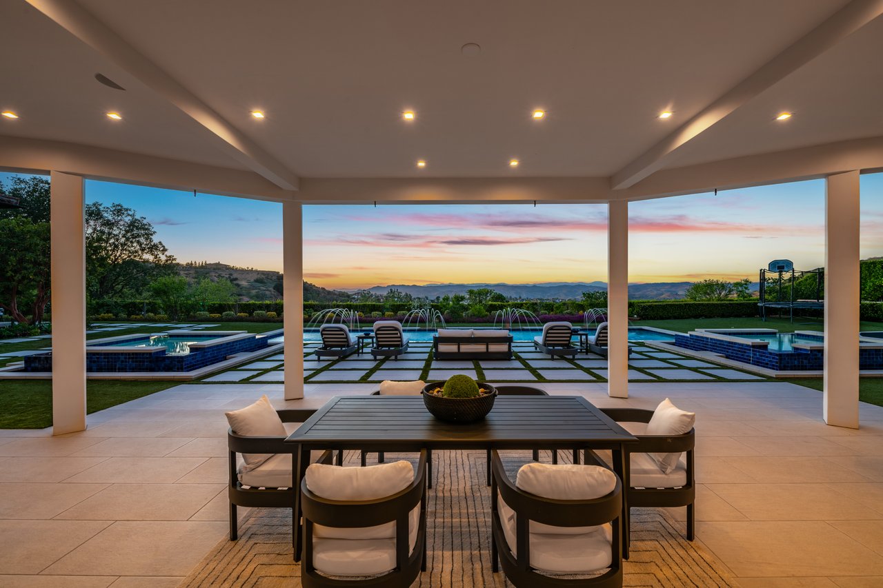 25201 Prado Del Misterio