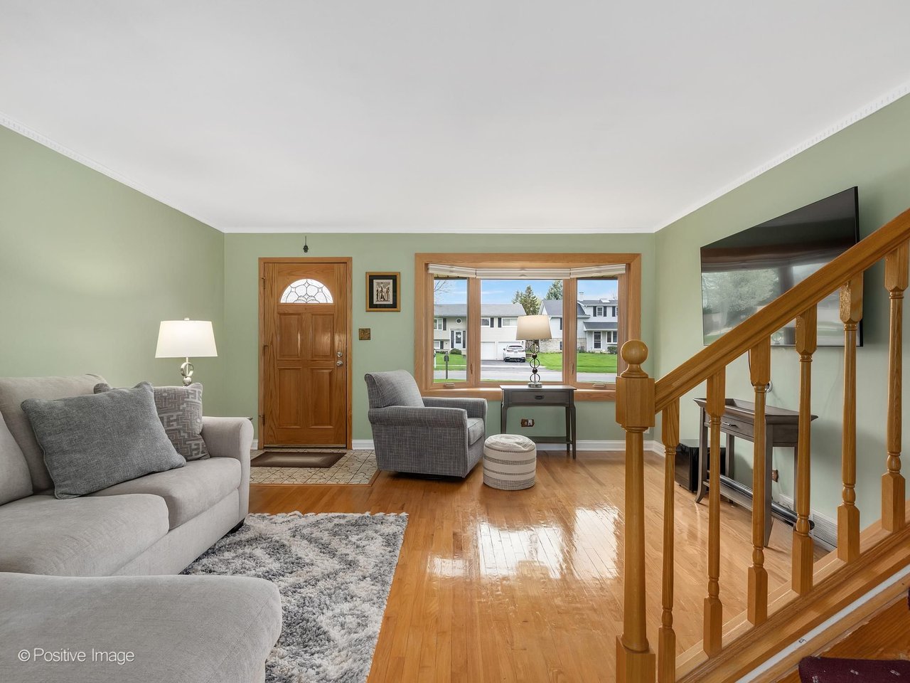 Just Sold – 1406 E Elm St, Wheaton IL | Under Contract in 4 Days, $5,100 Over List Price