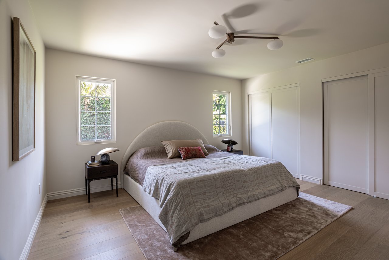 3481 St Susan Pl, PAlms - mar vista