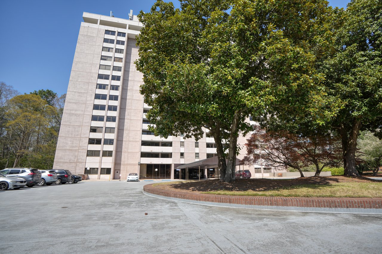 The Barclay Condominiums