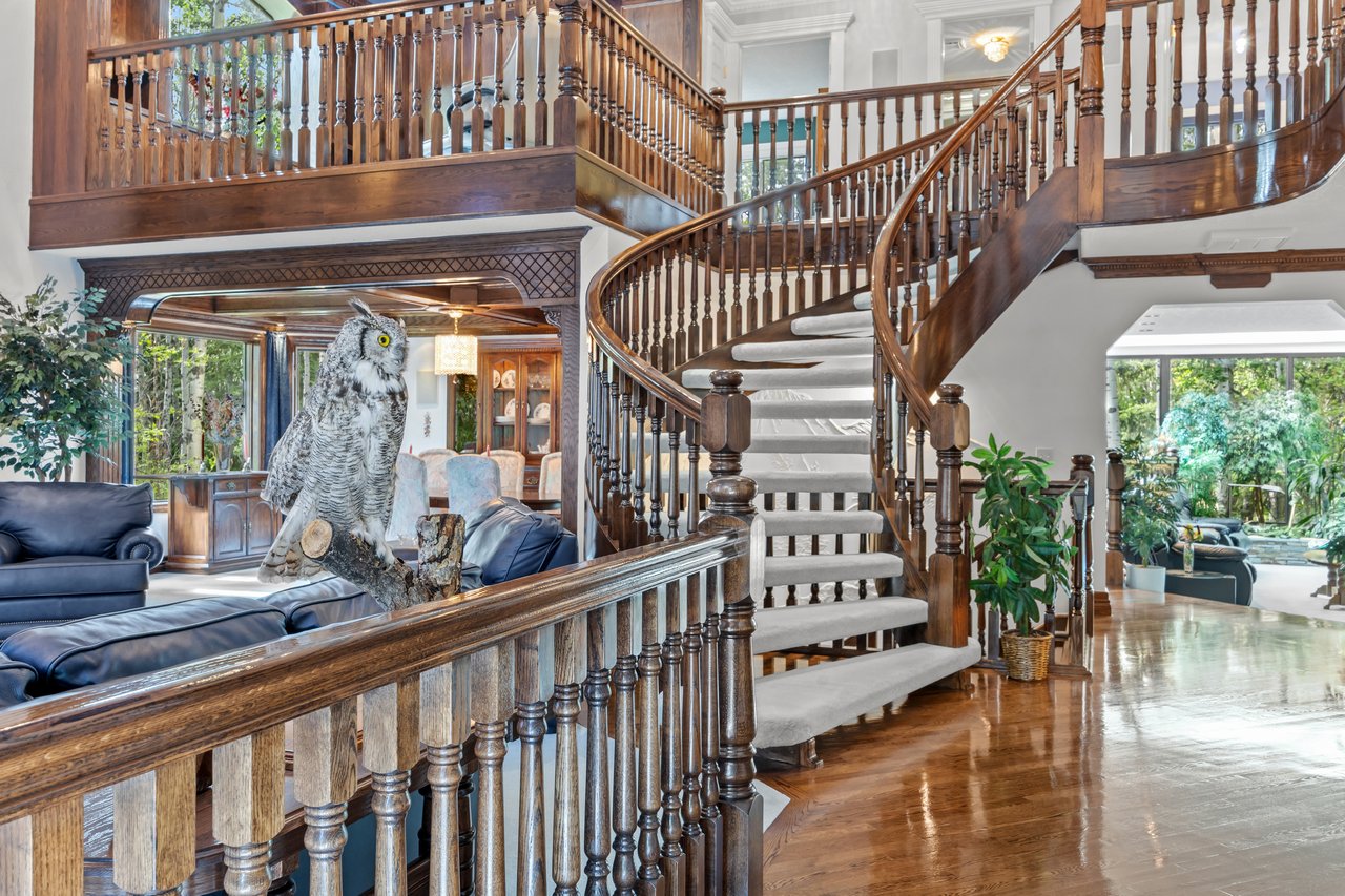 7 Biggar Heights Bay