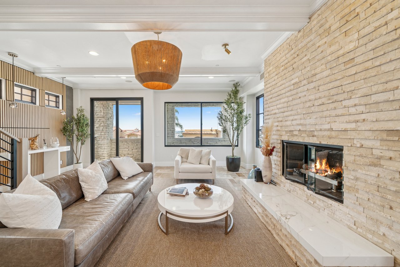 312 Carnation Avenue