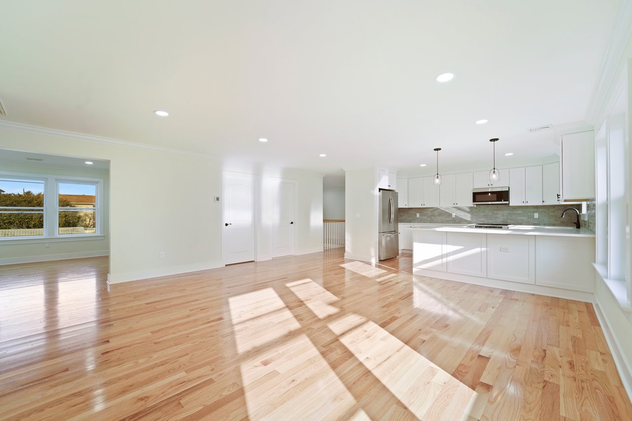 219 Mile Square Road