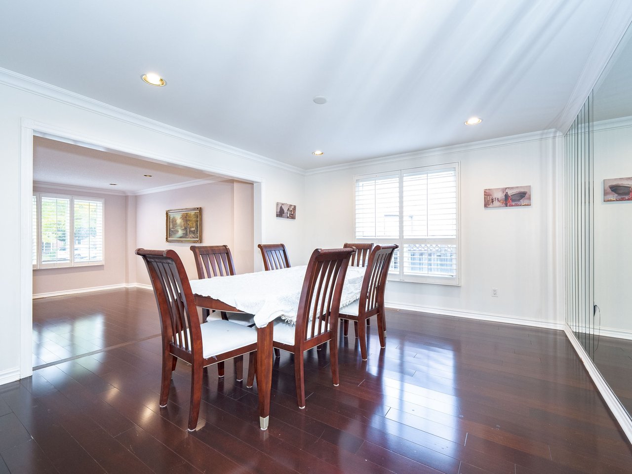 25 Pearl Gate Court