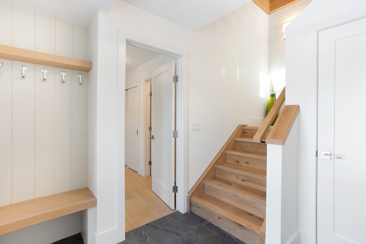 2(SE) - 617 4th Street