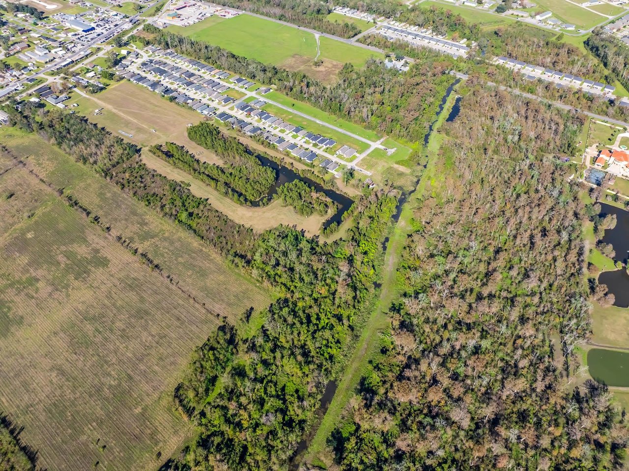 100-102 Pasture Ln
