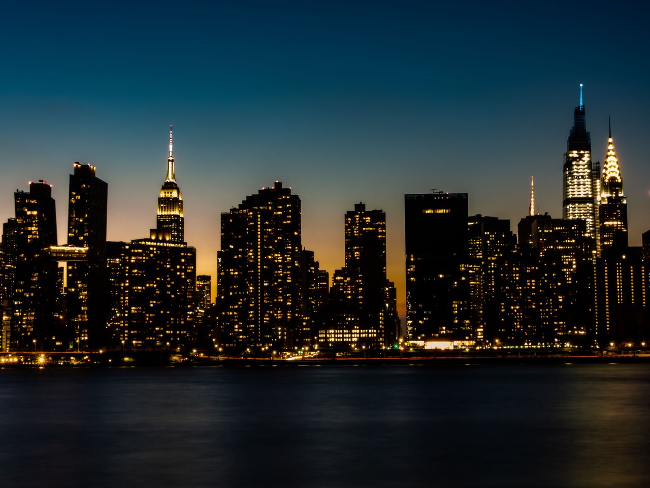 The Parviz Team works with German real estate professionals and international clients buying, selling, renting, and investing in New York City.