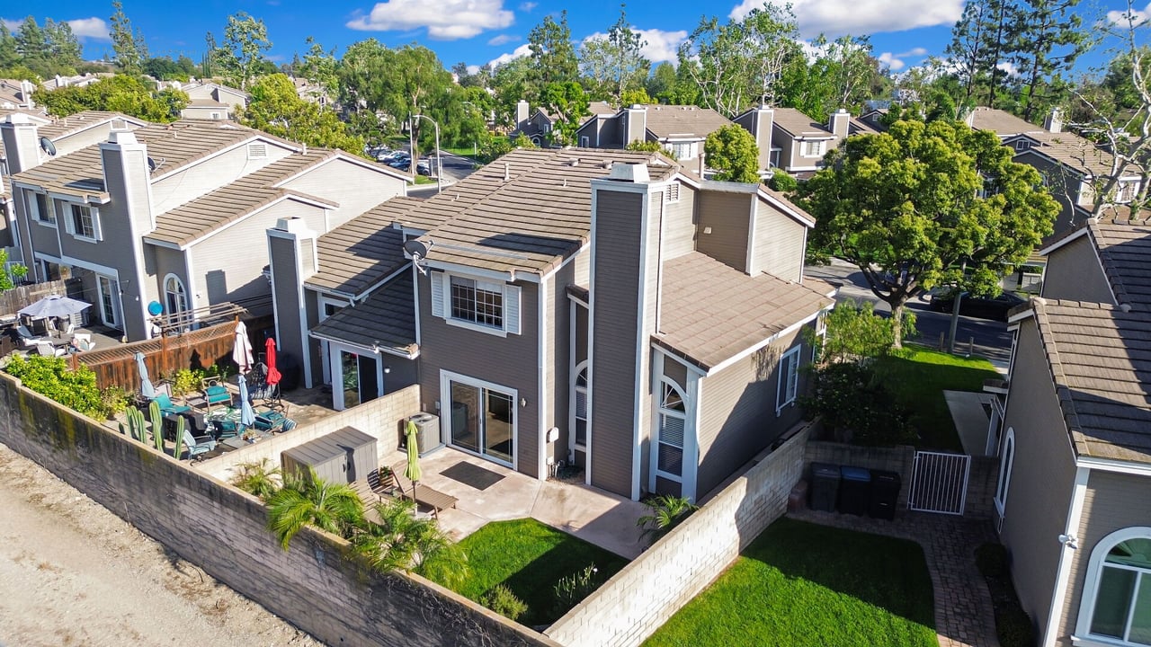 1247 Deer Creek