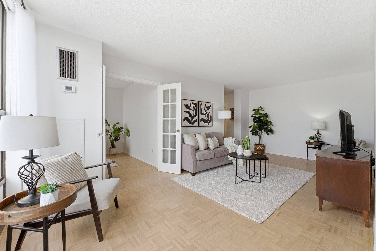 3170 Kirwin Ave 1010