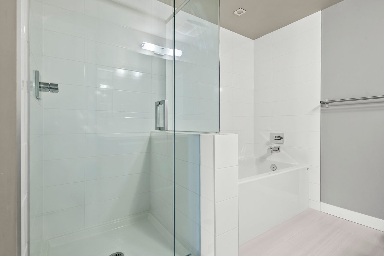 235 9A Street NW Unit: 111