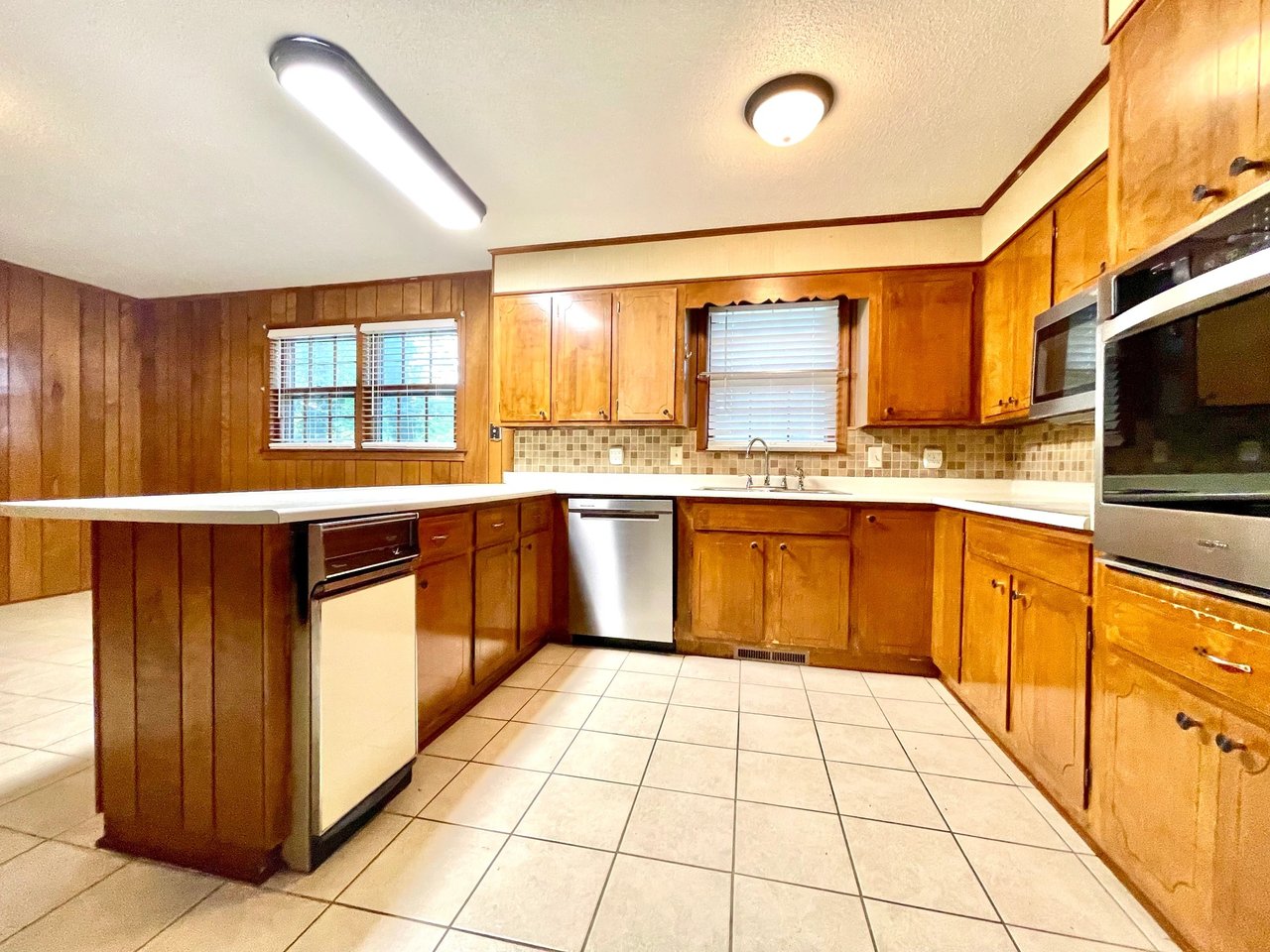 SOLD- Discover Your Dream Home in Lakewood Heights, 318 Hillandale Road, Liberty, SC