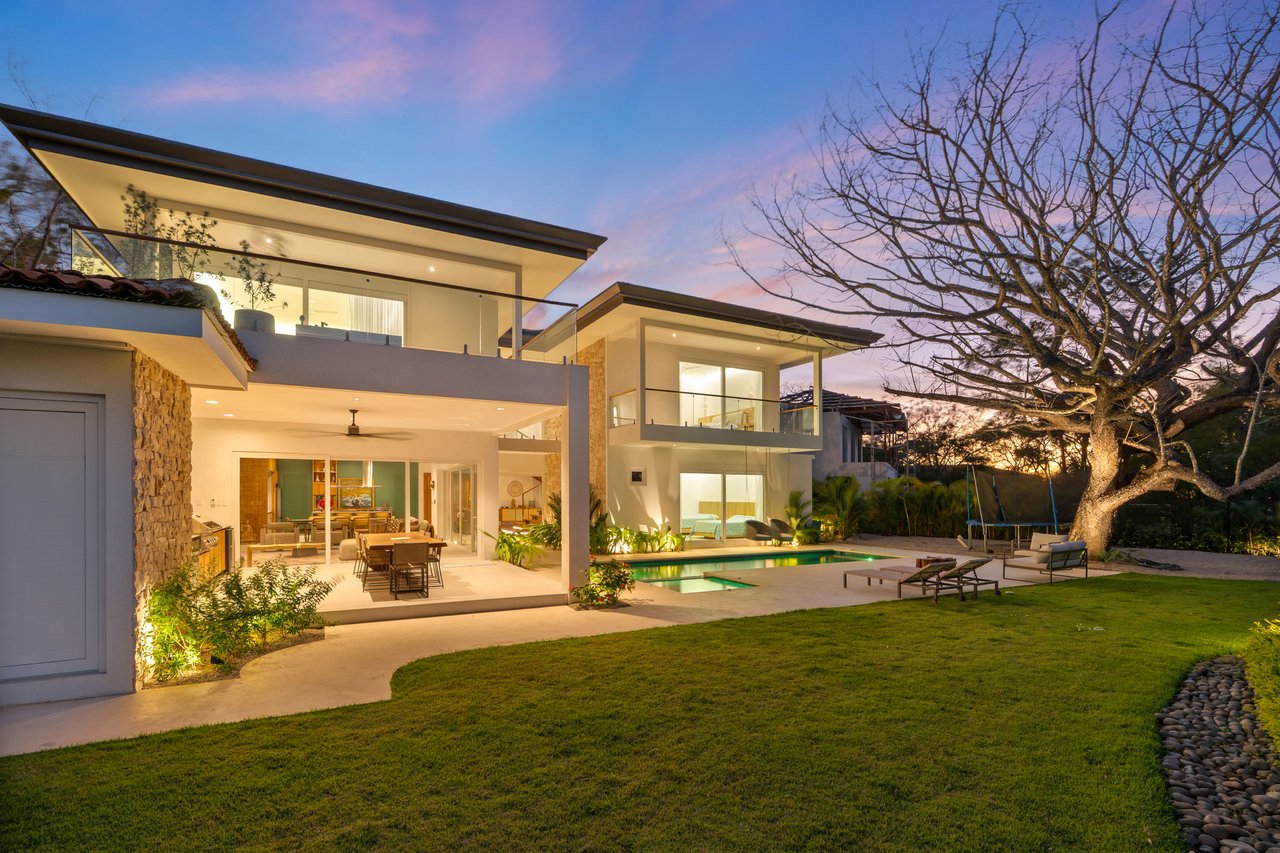 Casa Estrella de Mar | Luxury 5-Bedroom Beachside Home for Sale in Las Golondrinas, Hacienda Pinilla