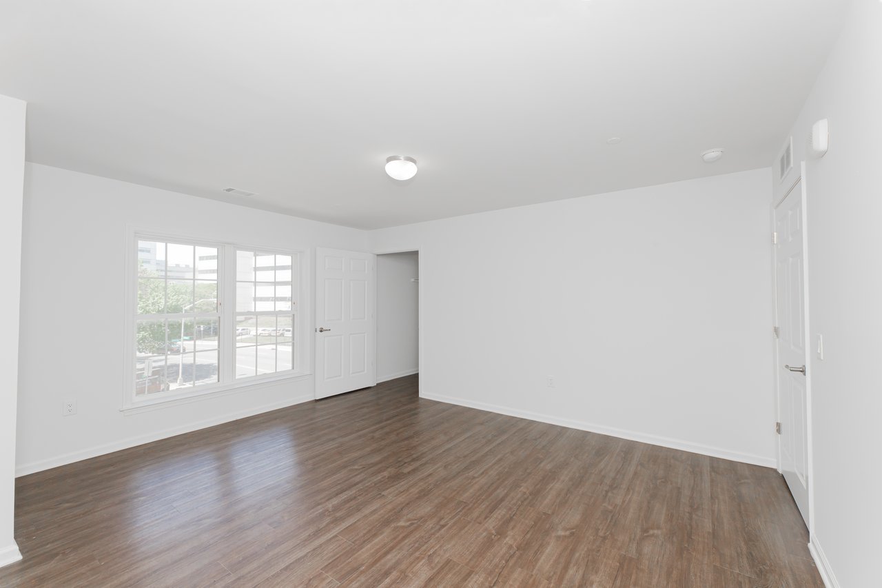 162-170 SOUTH ORANGE AVE Unit: 406