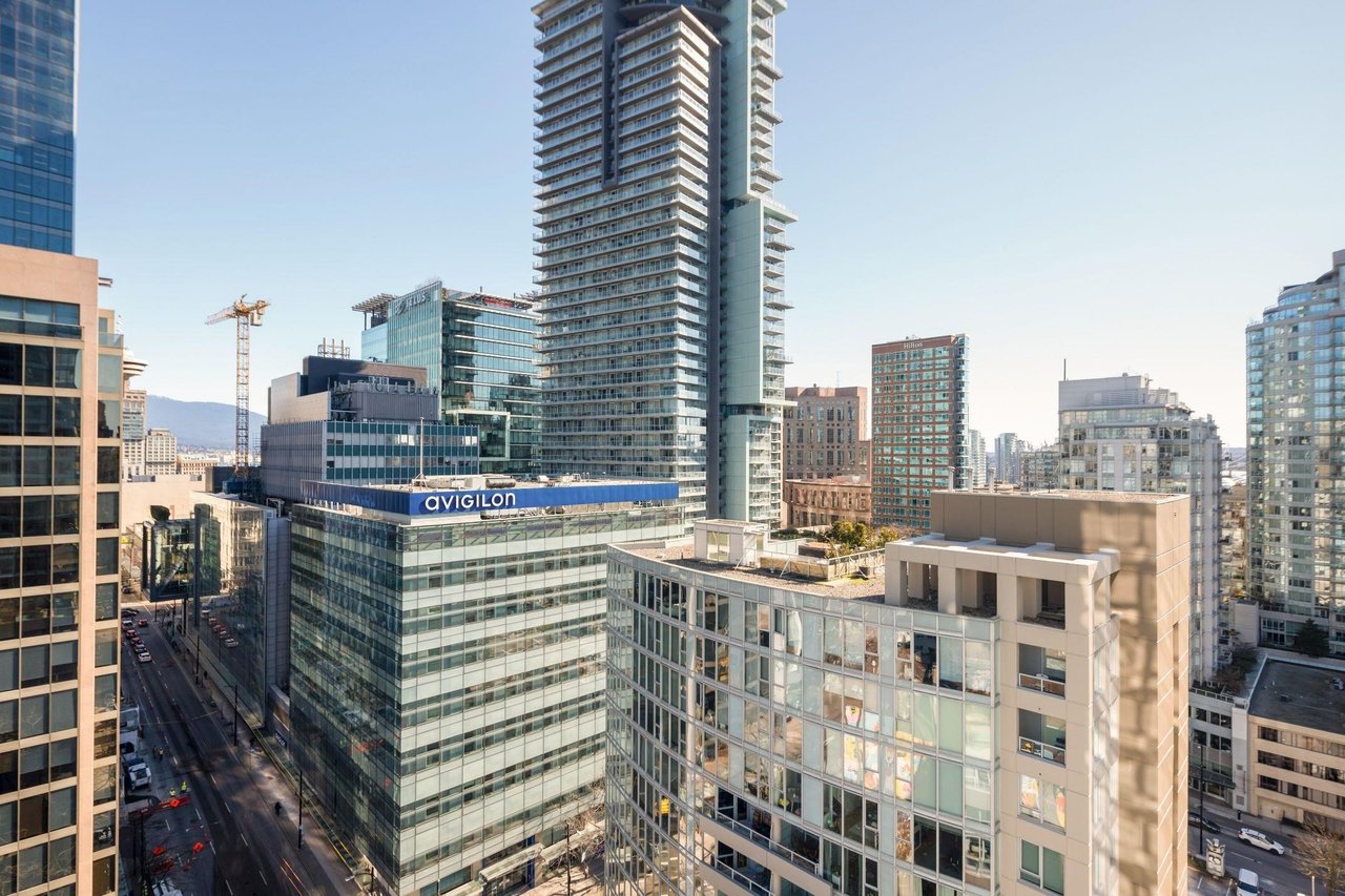 833 Seymour St, #1603