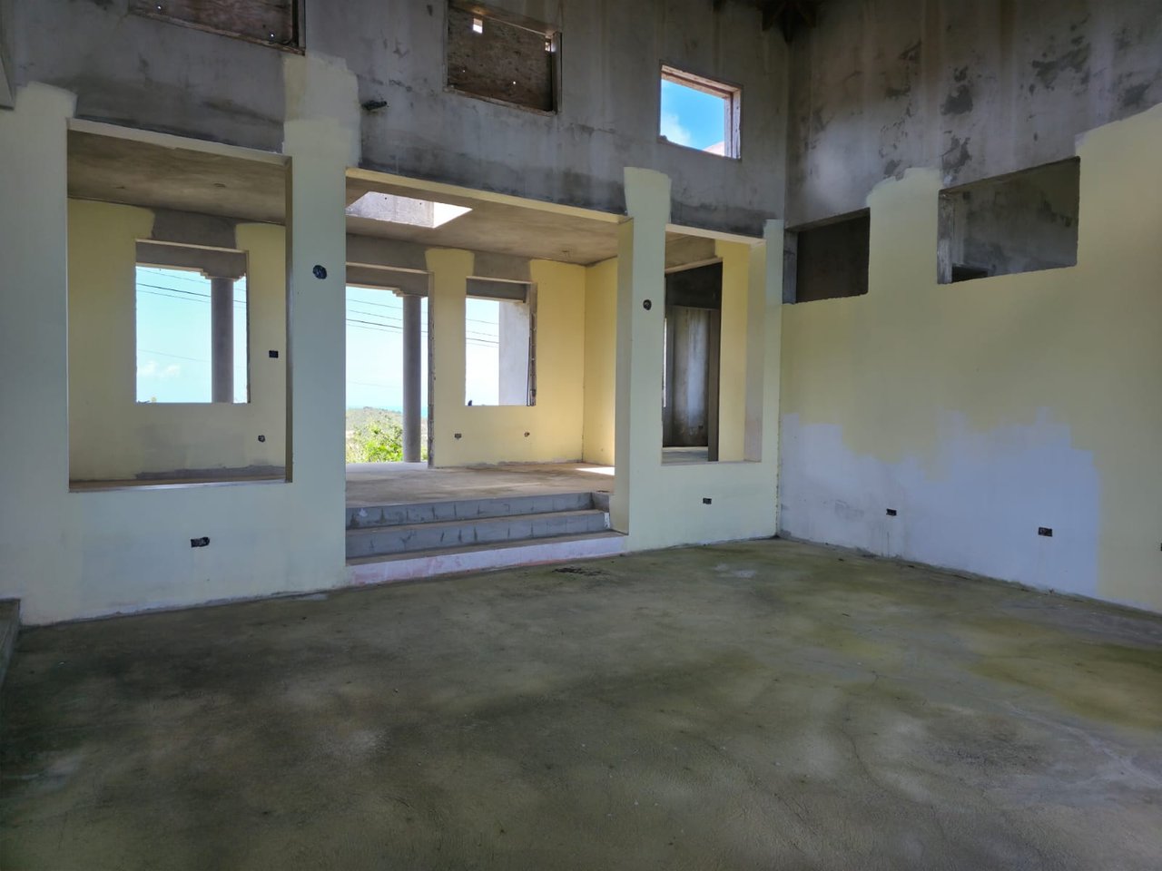 1116 Brady Ghut Unfinished Fixer Upper