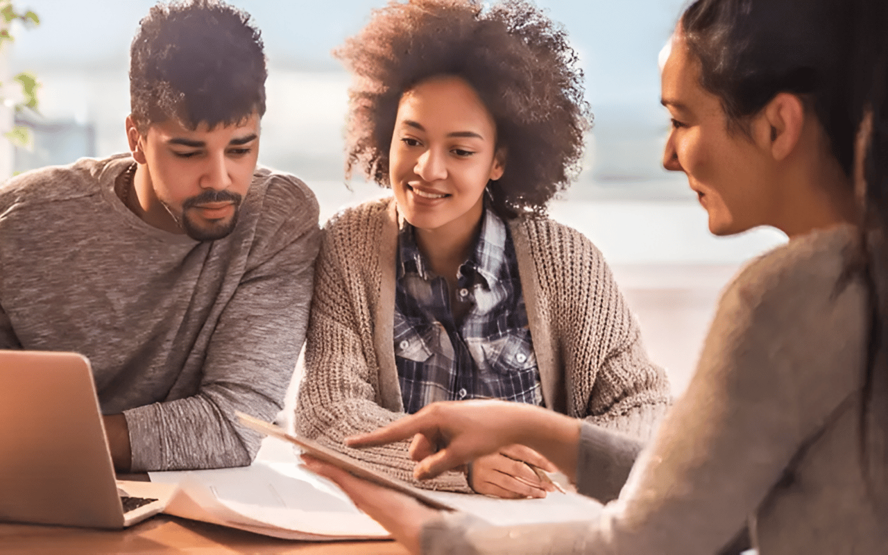 The Risks of Selling Your House on Your Own