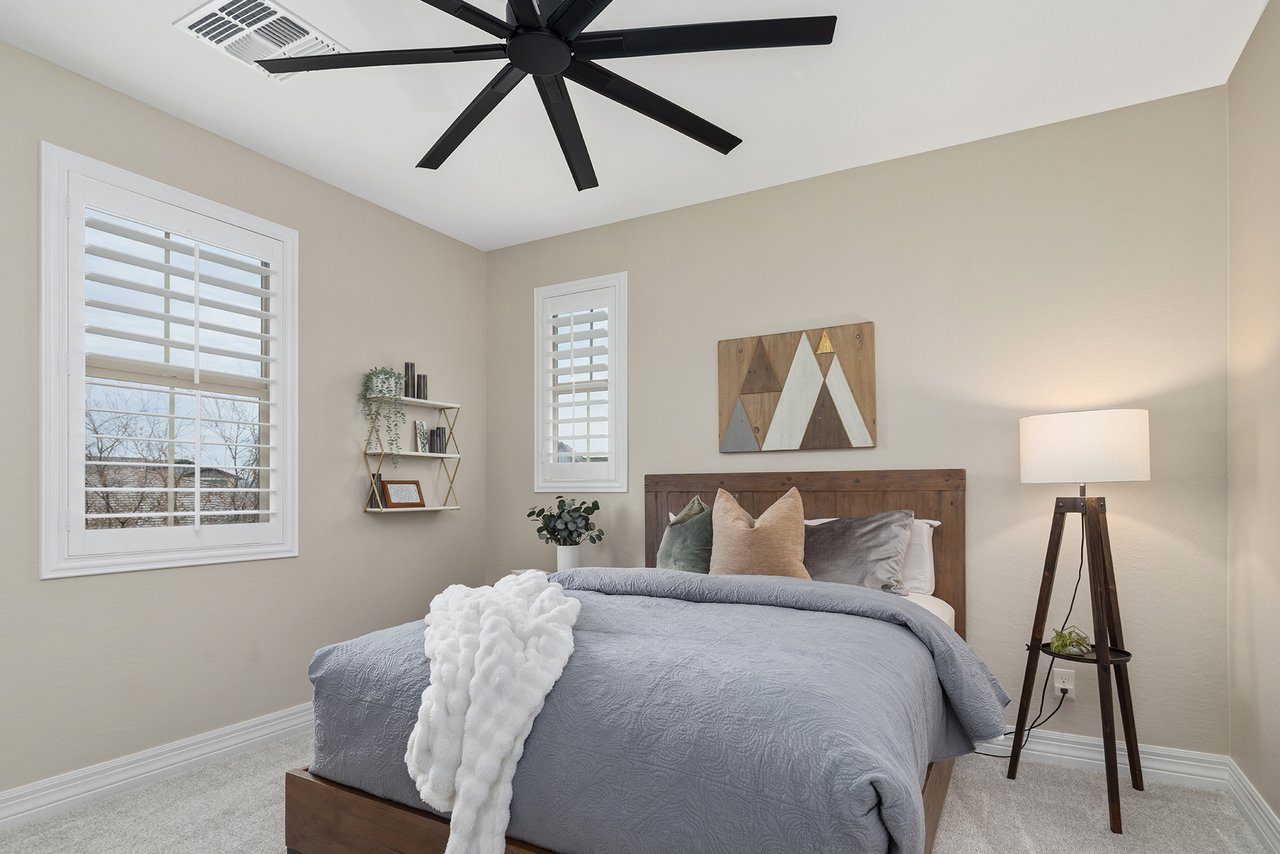 3743 E ARABIAN Drive