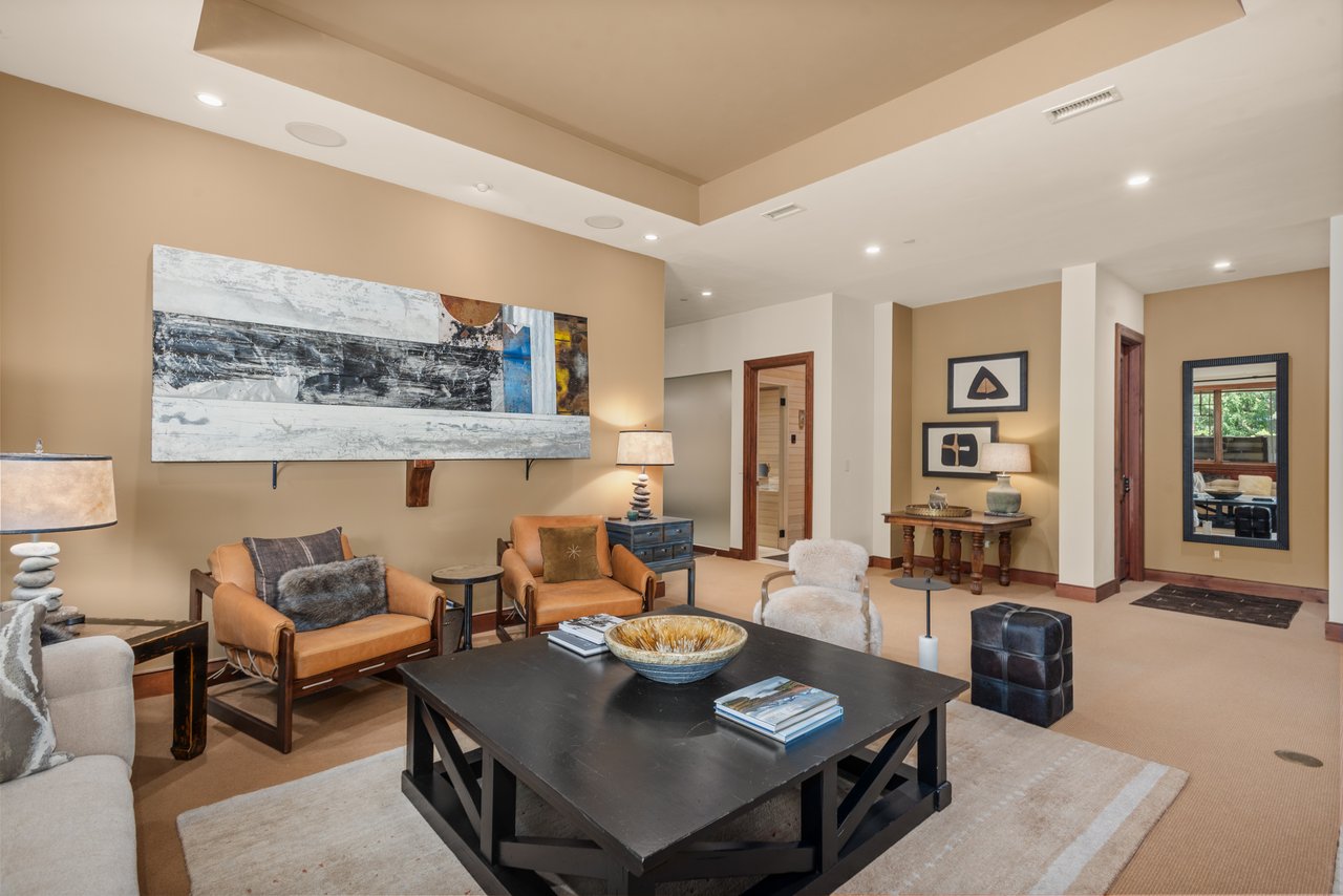 863 Hunter Creek