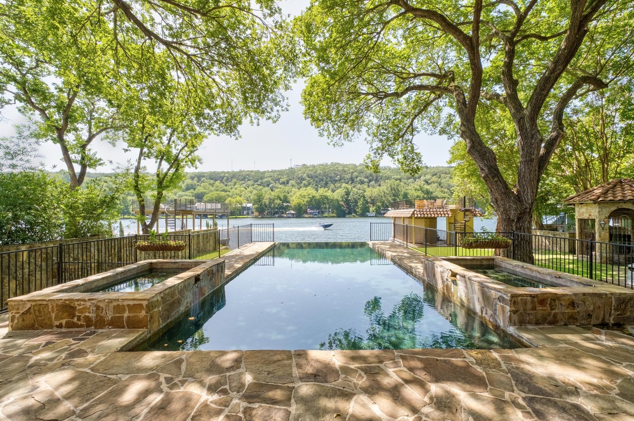 3111 Ski Shores Terrace