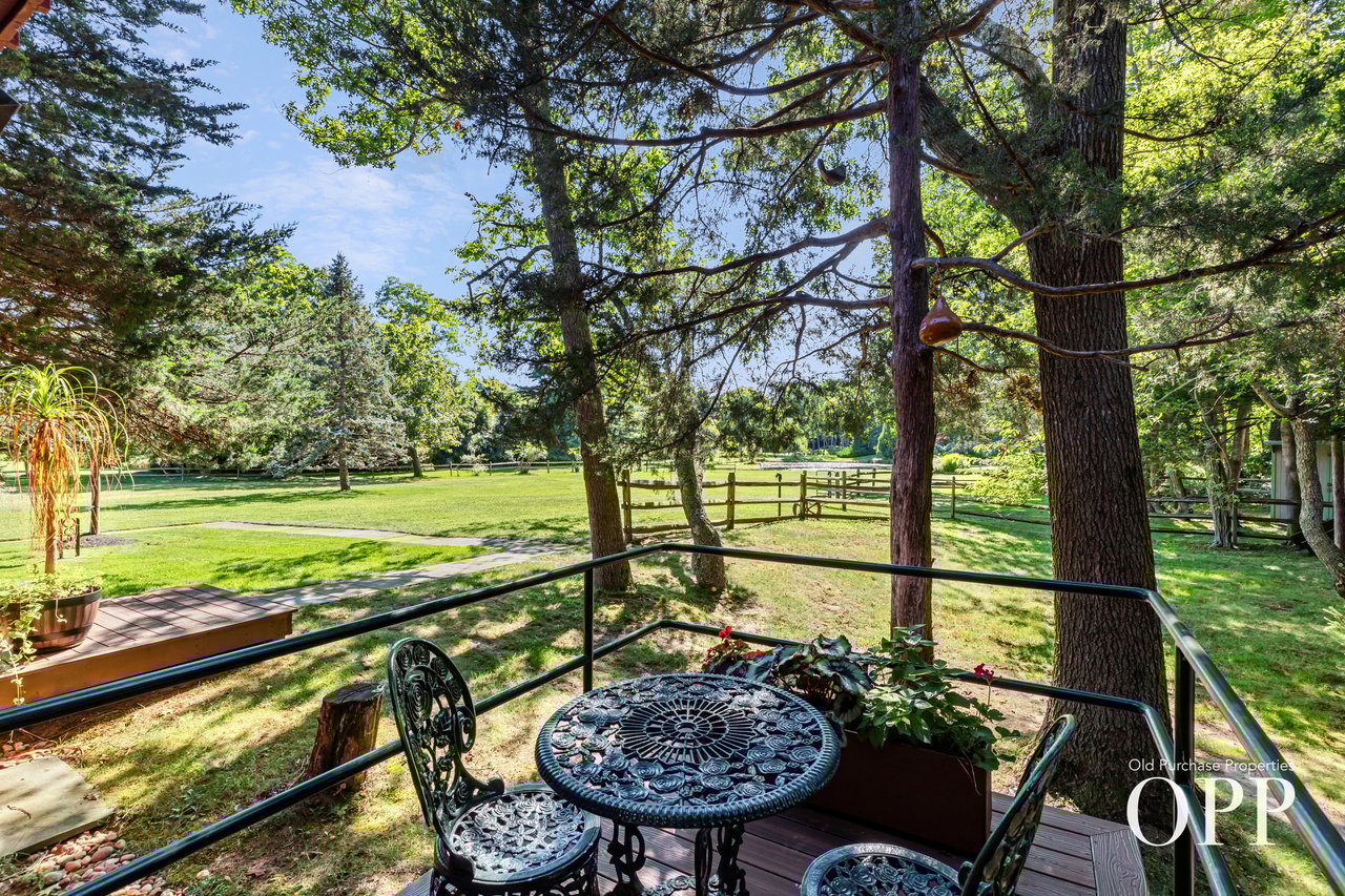 A Pastoral Haven on Nearly 3 Acres, Surrounded by Protected Land